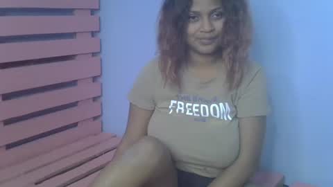 Snapshot of rywanna chatting on 27, 5, 2026 rywanna online show from 27, 5, 2026