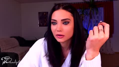 Snapshot of s3r3ndipity chatting on 18, 12, 2024 Y online show from 18, 12, 2024