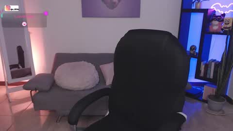  Lilith  independent model online show from 10, 1, 2026