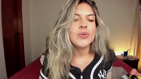 Leslie Beltrn online show from 9, 1, 2025