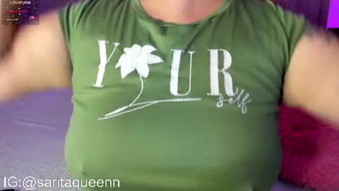 Snapshot of saara__queen chatting on 31, 7, 2026 saara__queen online show from 31, 7, 2026