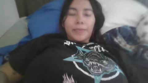 Snapshot of saavaghechick chatting on 18, 10, 2025 Jeane online show from 18, 10, 2025