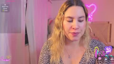 saaya_tay online show from 3, 3, 2026