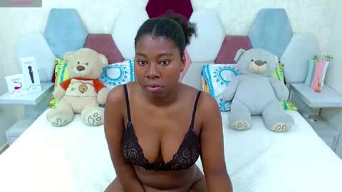 Snapshot of sabriana_smith1 chatting on 26, 4, 2026 sabriana_smith1 online show from 26, 4, 2026