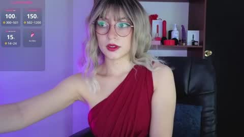 Snapshot of sabrina709 chatting on 23, 7, 2026 Sabrina online show from 23, 7, 2026