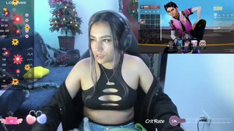 Snapshot of sabrina_chester_02 chatting on 18, 12, 2024 Angie online show from 18, 12, 2024