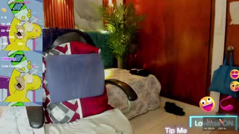 Snapshot of sabrina_dupont chatting on 2, 7, 2026 SABRINA online show from 2, 7, 2026