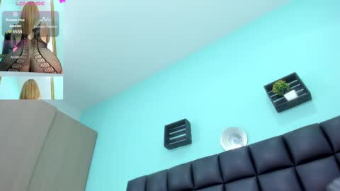 Snapshot of sabrina_med chatting on 18, 2, 2025 sabrina online show from 18, 2, 2025