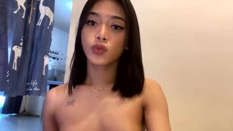 urHOT SABBY online show from 6, 12, 2024