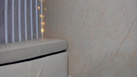 Snapshot of sabrinahims_ chatting on 16, 1, 2025 mariana online show from 16, 1, 2025
