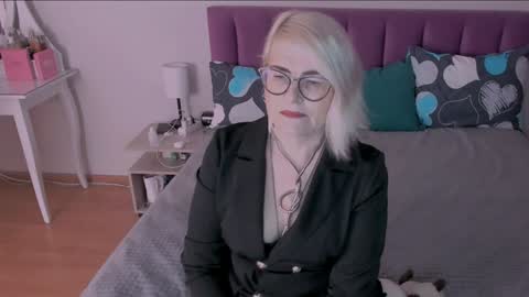 Snapshot of sabrinamacmarren chatting on 23, 1, 2025 Sabrina MacMarren online show from 23, 1, 2025