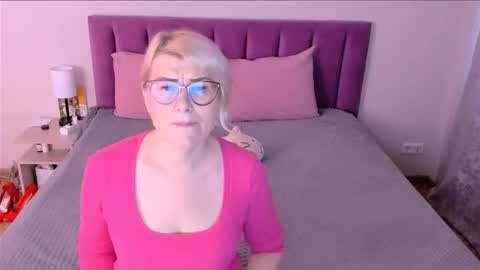 Sabrina MacMarren online show from 19, 11, 2025