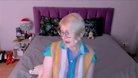 Sabrina MacMarren online show from 14, 1, 2026