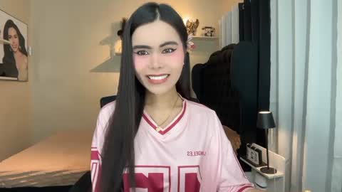 Snapshot of sabrinamadonna54 chatting on 22, 6, 2026 sabrinamadonna54 online show from 22, 6, 2026