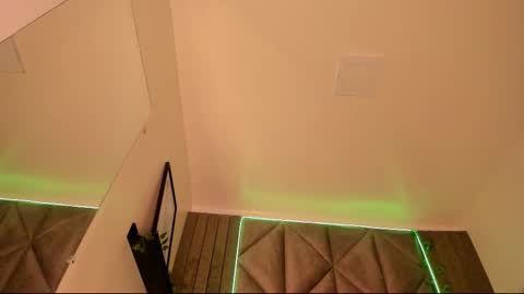 S A B R I N A  online show from 28, 11, 2025