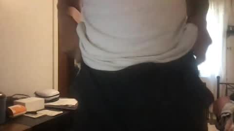 Beezy online show from 9, 1, 2025