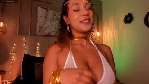 Sophie online show from 14, 4, 2026