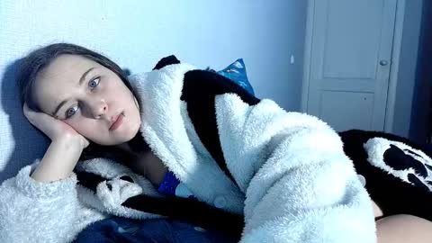 Snapshot of sademoface chatting on 23, 12, 2024 pluto online show from 23, 12, 2024