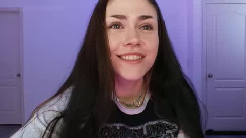 Sadie Renee  online show from 11, 9, 2025