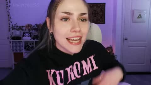 Sadie Renee  online show from 4, 11, 2025