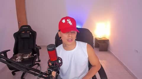 saenz_hotx online show from 15, 11, 2025