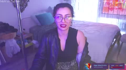 Snapshot of safaeri chatting on 1, 5, 2026 Safa online show from 1, 5, 2026