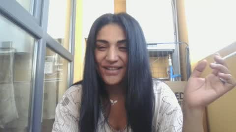 Snapshot of safari_xx chatting on 8, 6, 2026 Queen online show from 8, 6, 2026