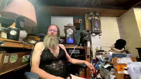 safety_fist online show from 18, 1, 2025