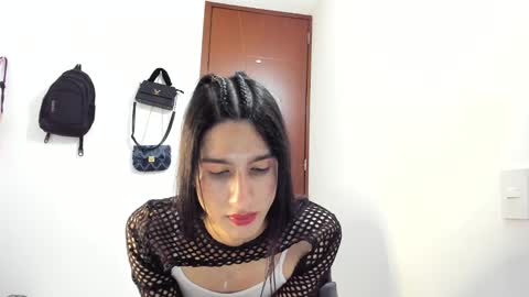 Snapshot of safiro_queen chatting on 19, 1, 2025 Safiro Queen online show from 19, 1, 2025