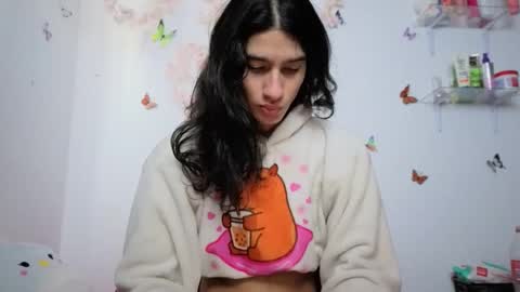 Snapshot of safiro_queen chatting on 10, 11, 2025 Safiro Queen online show from 10, 11, 2025