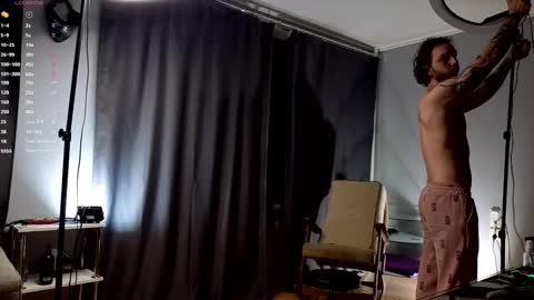 Adam online show from 21, 11, 2025