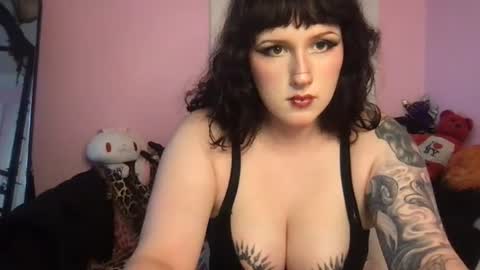 Snapshot of sagesinclaire chatting on 22, 7, 2026 Sage Sinclaire online show from 22, 7, 2026