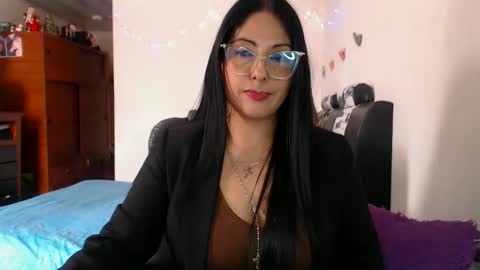 Karina online show from 18, 12, 2025