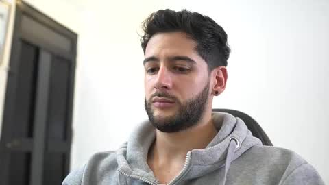 saimon  online show from 10, 10, 2025