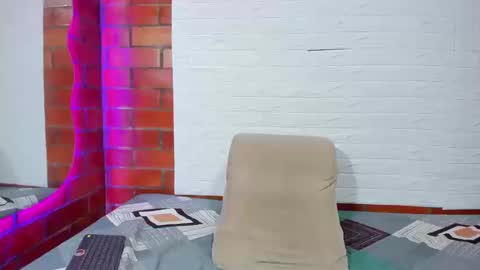 Snapshot of sainix_ chatting on 24, 9, 2025 sainix_ online show from 24, 9, 2025