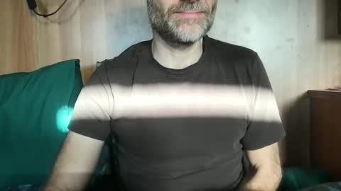 saint009 online show from 17, 11, 2025