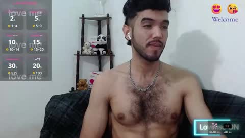 Snapshot of saint_castle chatting on 19, 10, 2025 Saint Castle online show from 19, 10, 2025