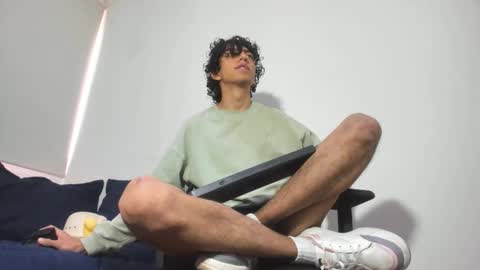 saint_dark online show from 2, 12, 2025