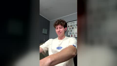 saint_nott online show from 12, 4, 2026