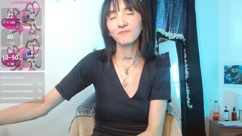 Sakura Skinny online show from 9, 1, 2025