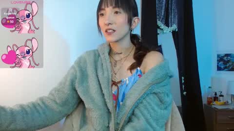 Sakura Skinny online show from 15, 1, 2025
