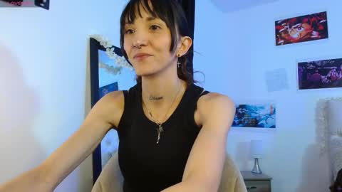 Sakura Skinny online show from 19, 2, 2025