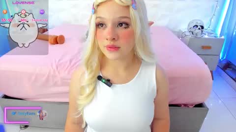 salem_rose01 online show from 11, 10, 2025