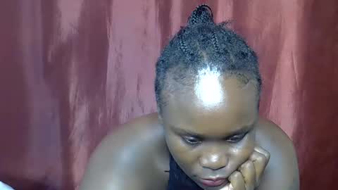 Snapshot of sally_bee1 chatting on 5, 5, 2026 sally_bee1 online show from 5, 5, 2026