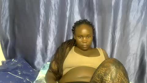 Snapshot of sally_bee1 chatting on 21, 7, 2026 sally_bee1 online show from 21, 7, 2026