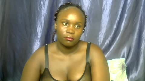 Snapshot of sally_bee1 chatting on 23, 7, 2026 sally_bee1 online show from 23, 7, 2026