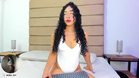 sally rosses online show from 15, 9, 2025