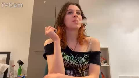 Sally Vae online show from 2, 4, 2026
