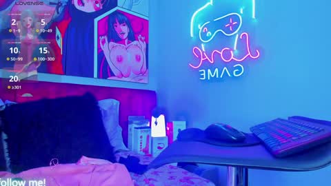 miss Sally online every night from 1am to 8am  Colombia time online show from 30, 1, 2025