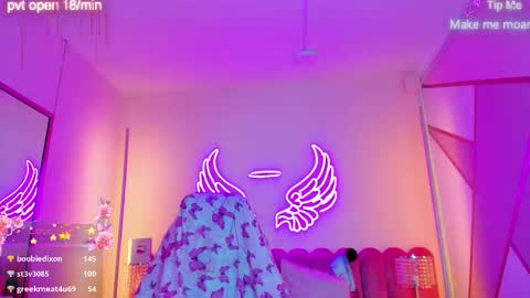 miss Sally online every night from 1am to 8am  Colombia time online show from 26, 3, 2026